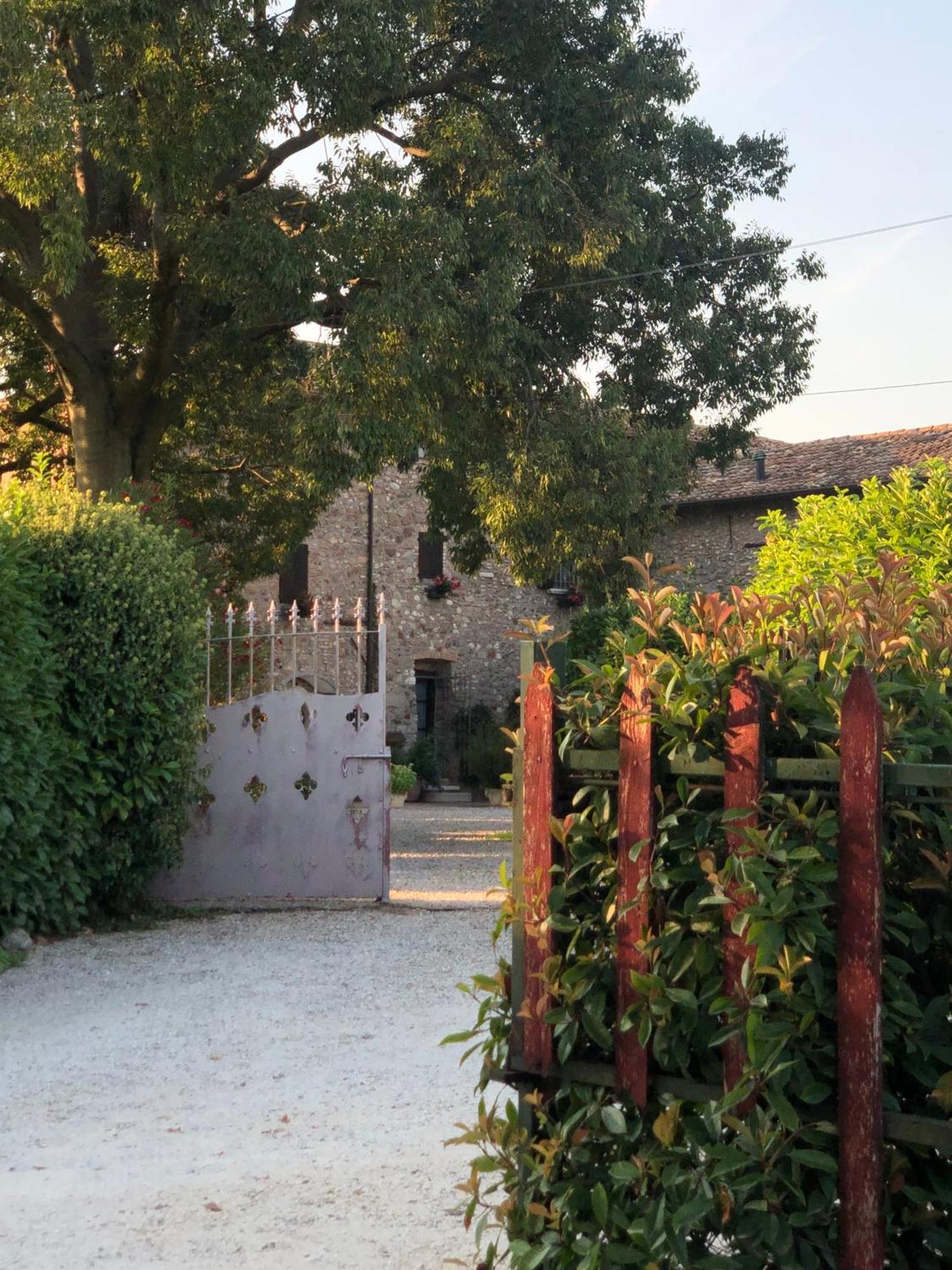 B&B Cascina Mattarelle Monzambano Exterior foto